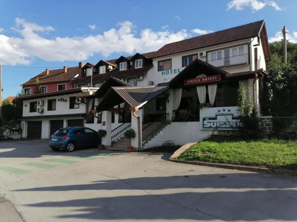 Sulentic Sobe I Restoran Acomodação com café da manhã Virovitica Exterior foto